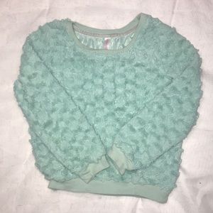 Girls xhilaration fuzzy sweater
